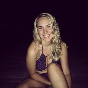 Meet your Posher, Caroline